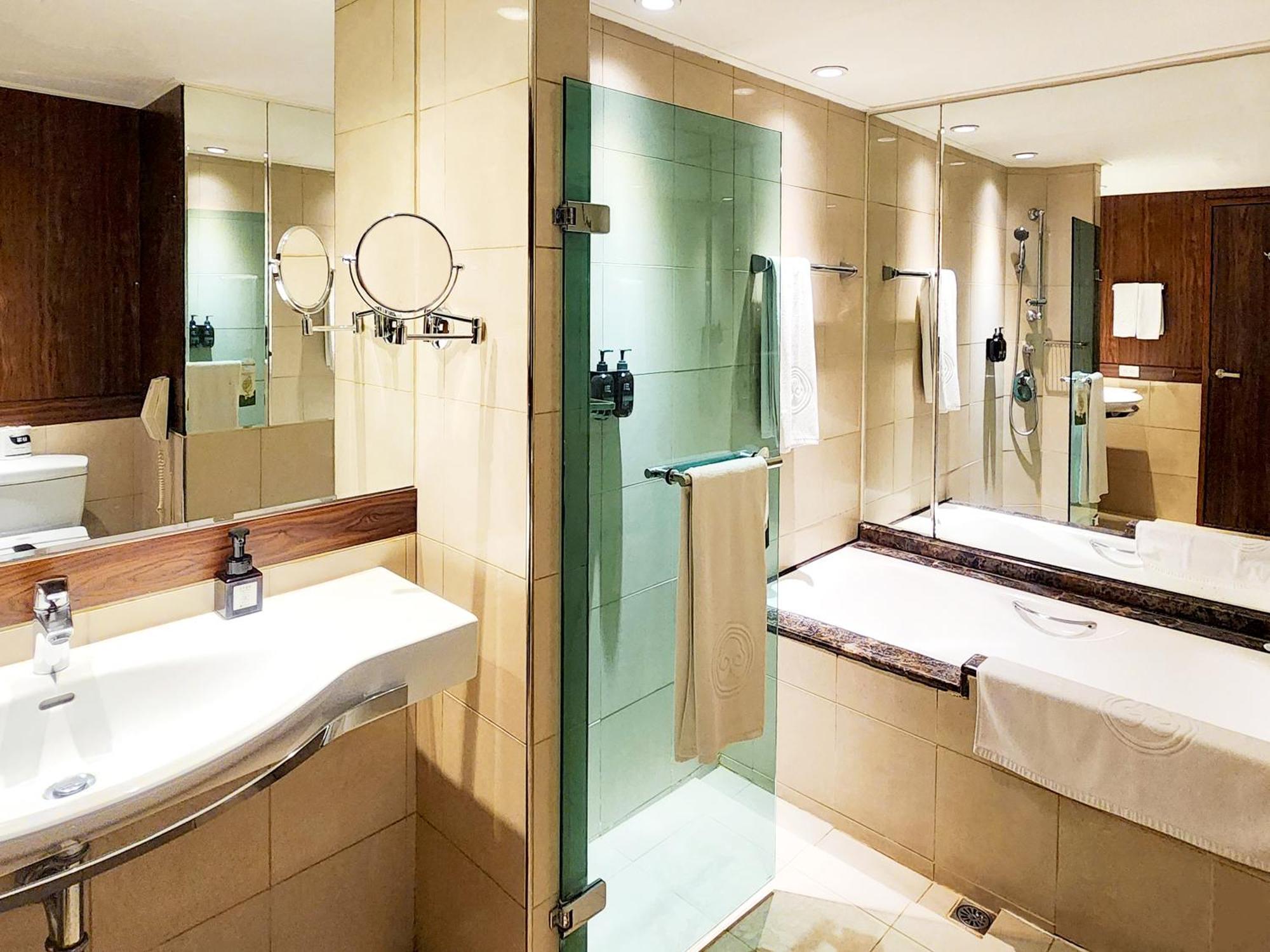 Howard Plaza Hotel Hsinchu Екстер'єр фото