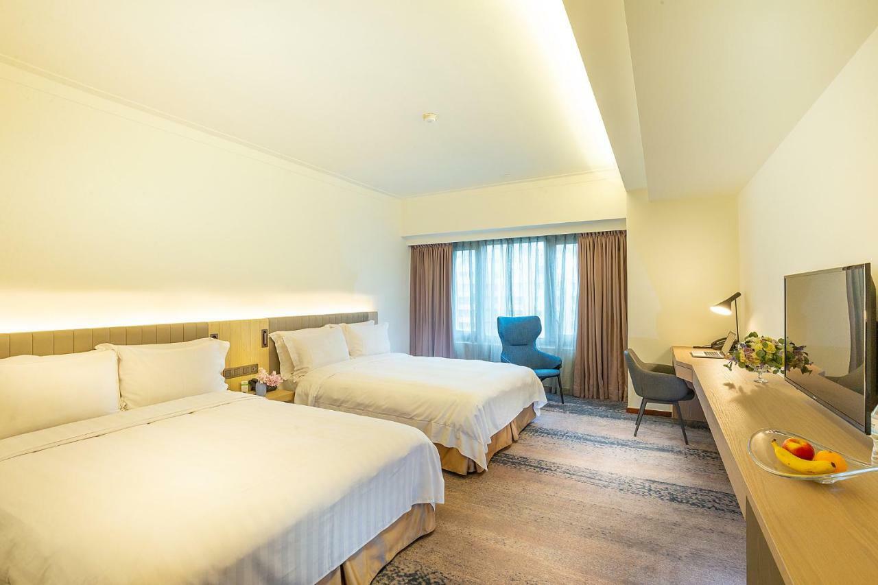 Howard Plaza Hotel Hsinchu Екстер'єр фото